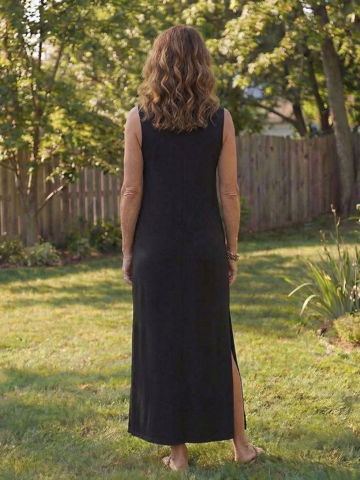 Linnea | Sleeveless Pocket Side Slit Midi Dress