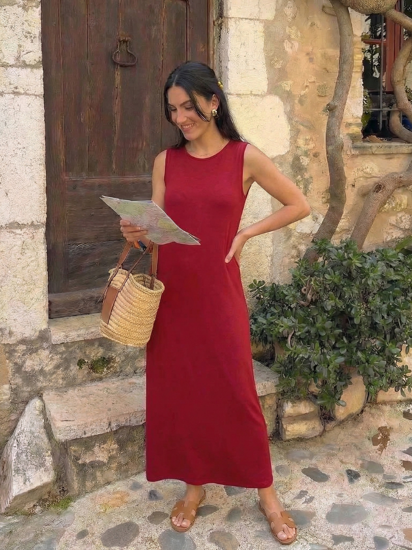 Linnea | Sleeveless Pocket Side Slit Midi Dress