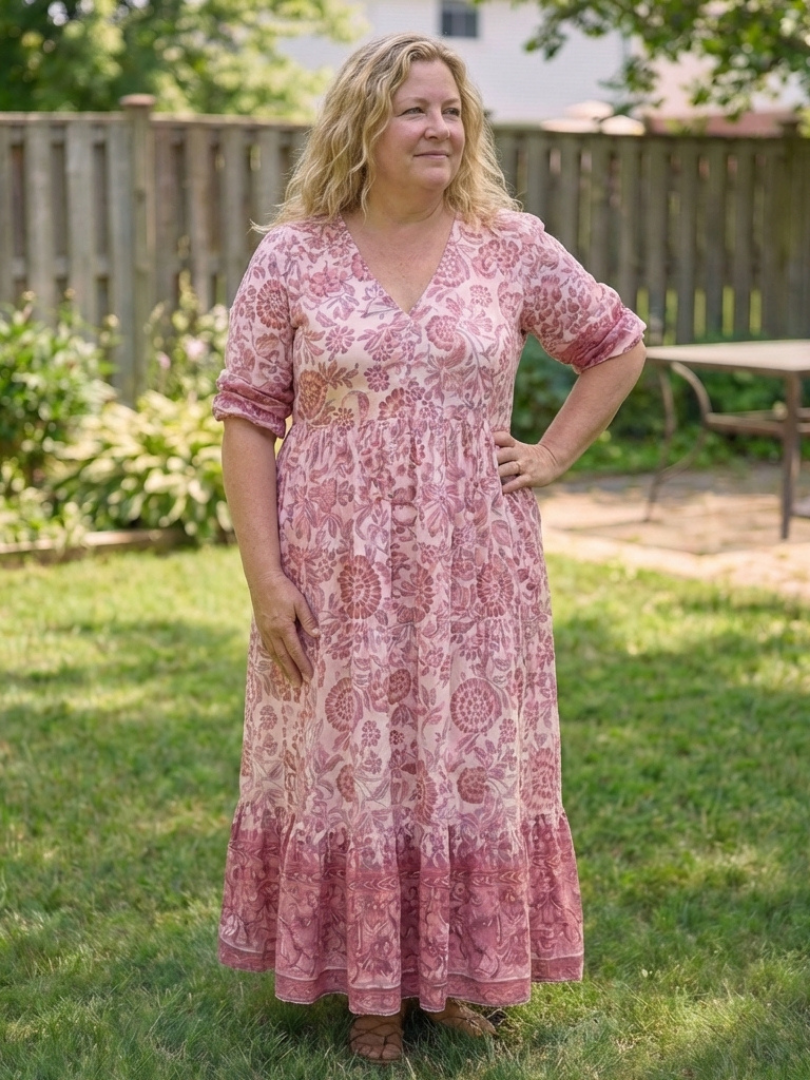Isolde | Short Sleeve V Neck Floral Midi Dress